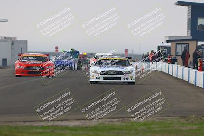 media/Jan-18-2026-CalClub SCCA (Sun) [[8bc6468723]]/Group 5 Race/Turn 1/